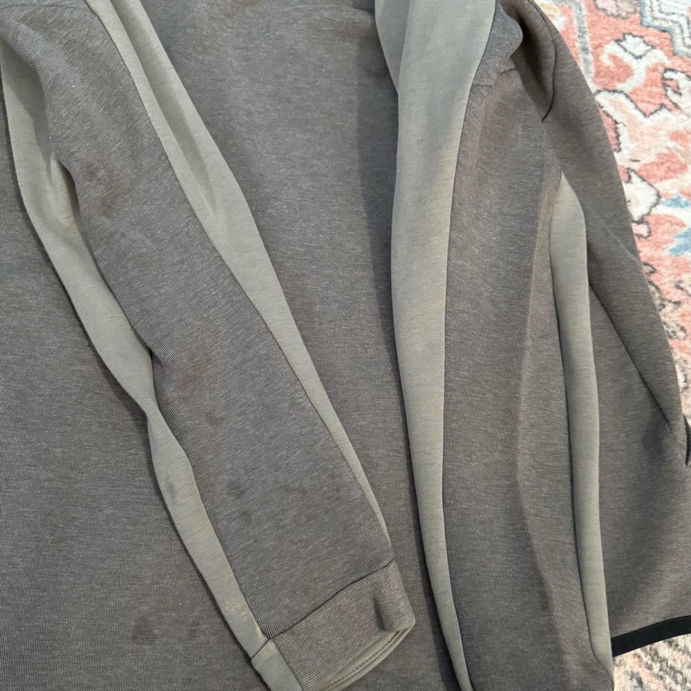 nike tech - Picture 9 of 11